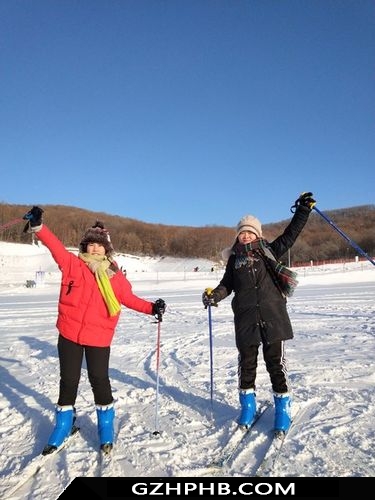 铭山绿洲滑雪场图片